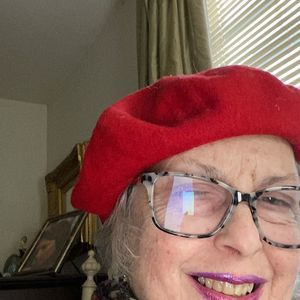 Meet your Posher, Nancy